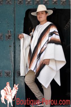 Poncho Huascaran tissé en alpaga douce, légère, écologique et durable